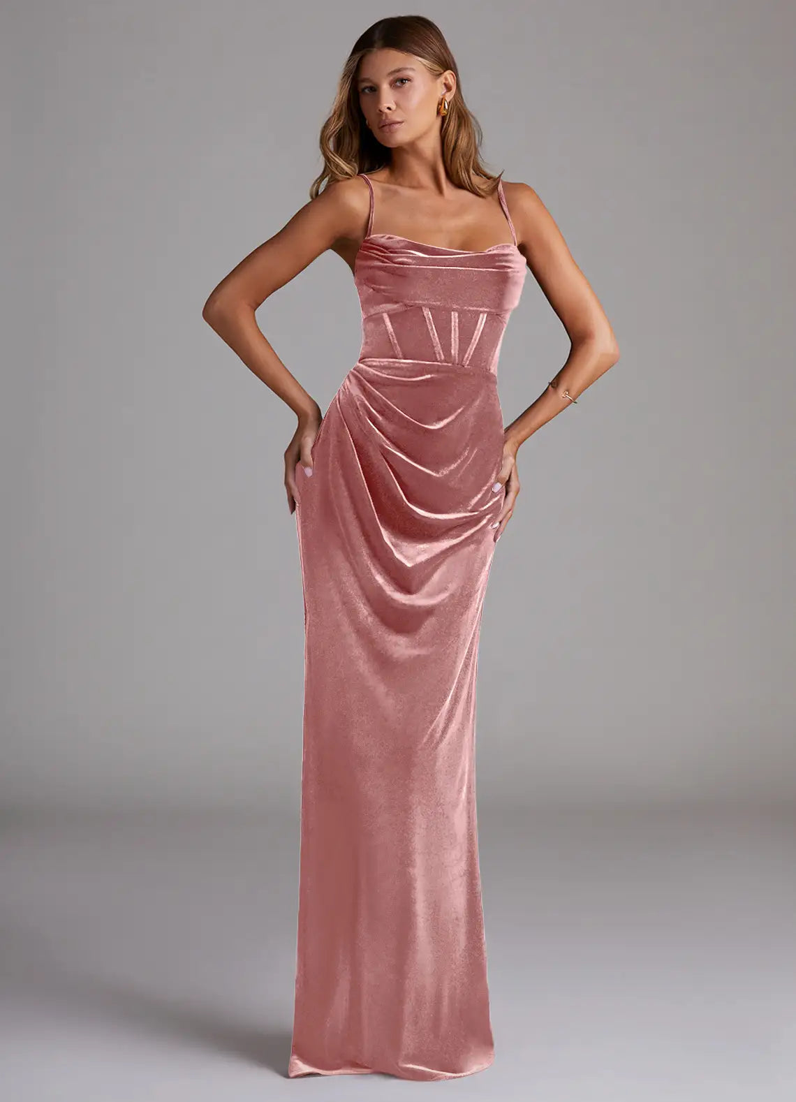 ESSENCE - ABITO ROSA